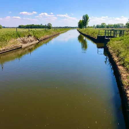 Ter Zwaanhoek Casa de Férias *