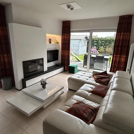 Ter Zwaanhoek Casa de Férias *